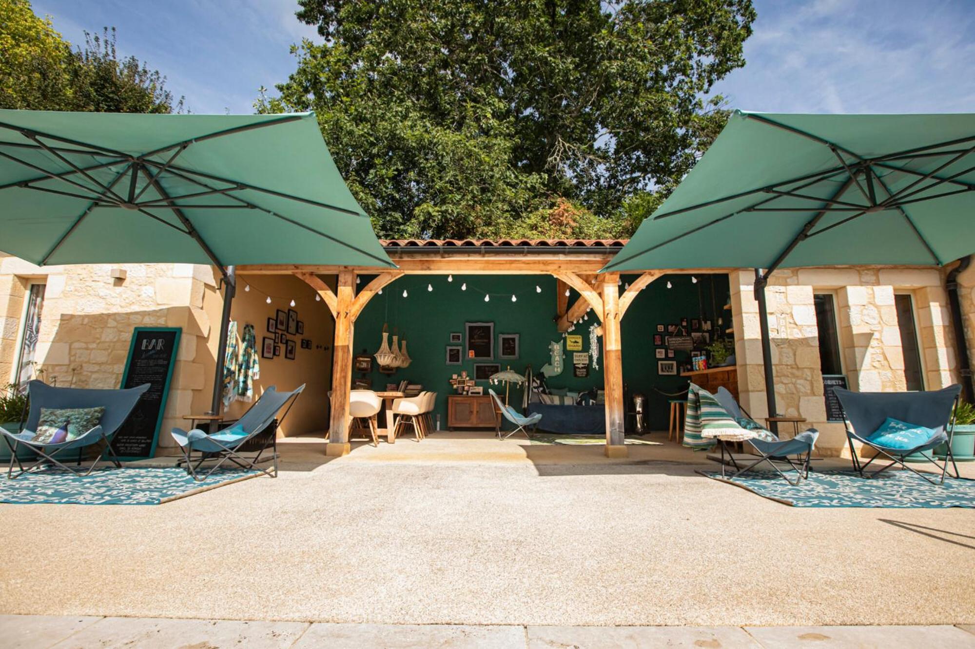 Bed and Breakfast Lo Petit Cretsou Simeyrols Exterior foto